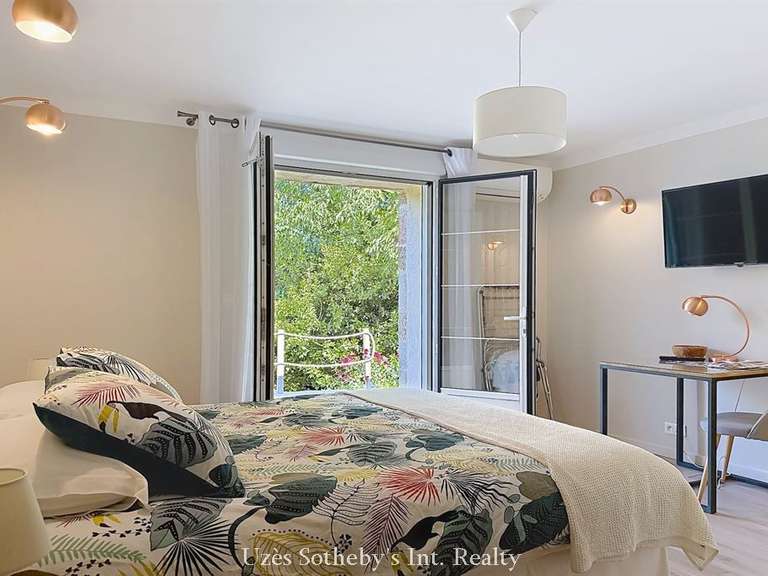 Maison Uzès - 9 chambres - 397m²