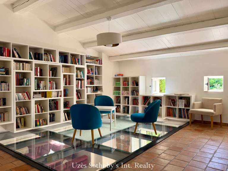 House Uzès - 9 bedrooms - 397m²