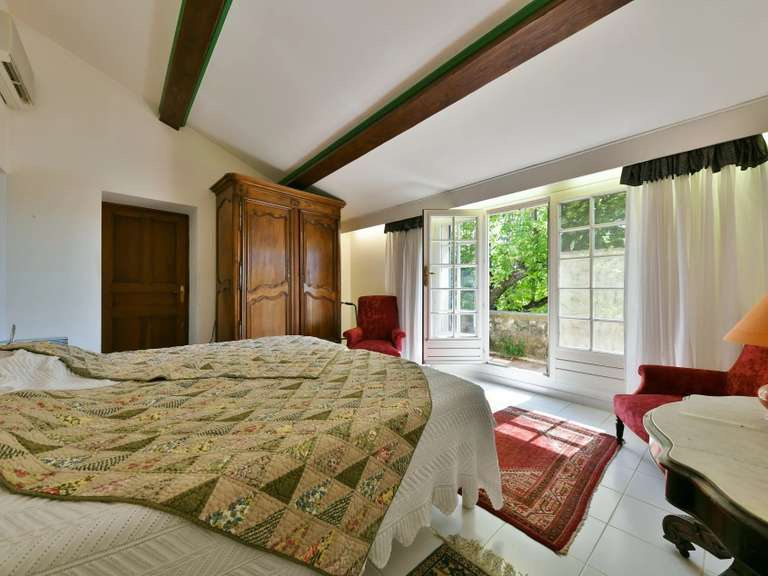 Maison Uzès - 5 chambres - 250m²