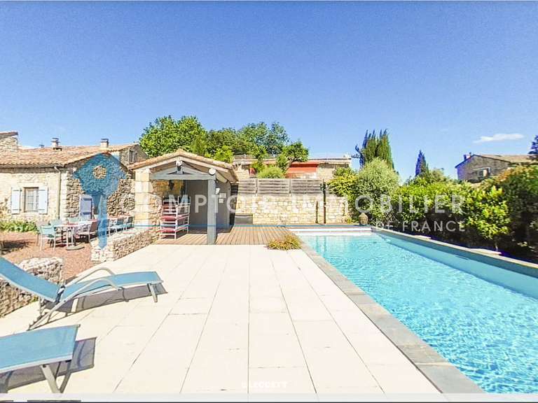 Maison Uzès - 10 chambres - 280m²