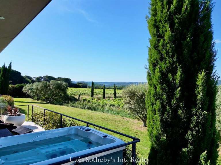 Maison Uzès - 4 chambres - 252m²