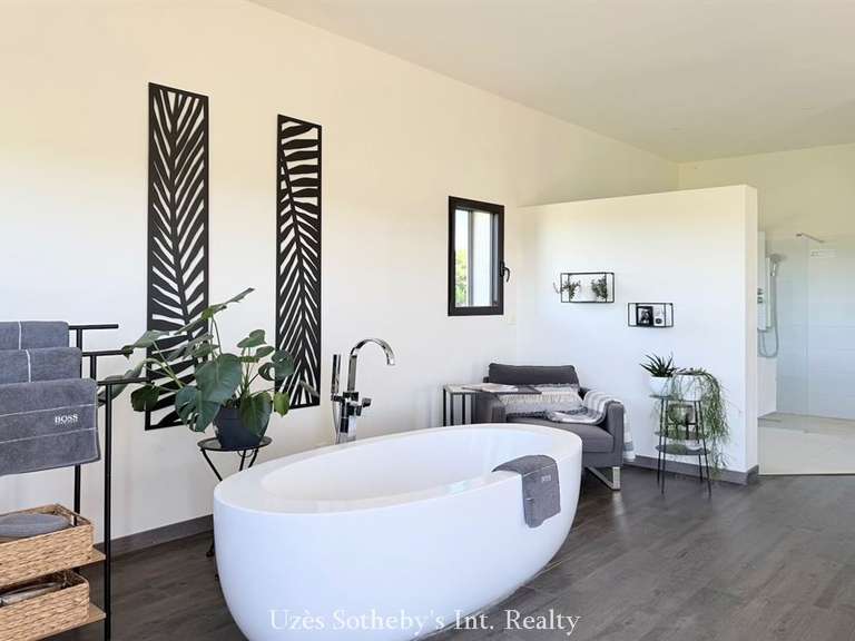 Maison Uzès - 4 chambres - 252m²