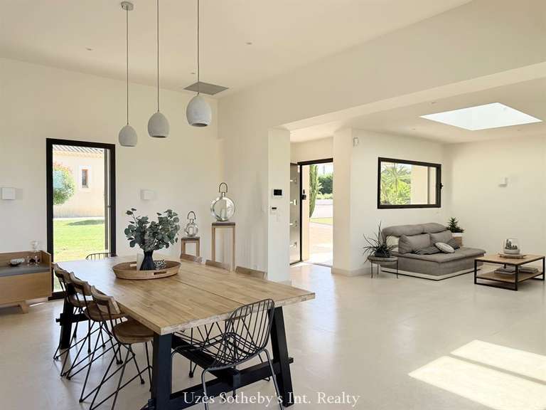 Maison Uzès - 4 chambres - 252m²
