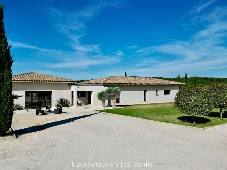 Maison Uzès - 4 chambres - 252m²