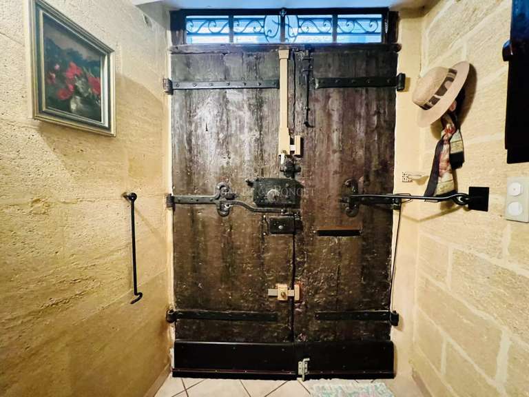 Maison Uzès - 4 chambres - 241m²