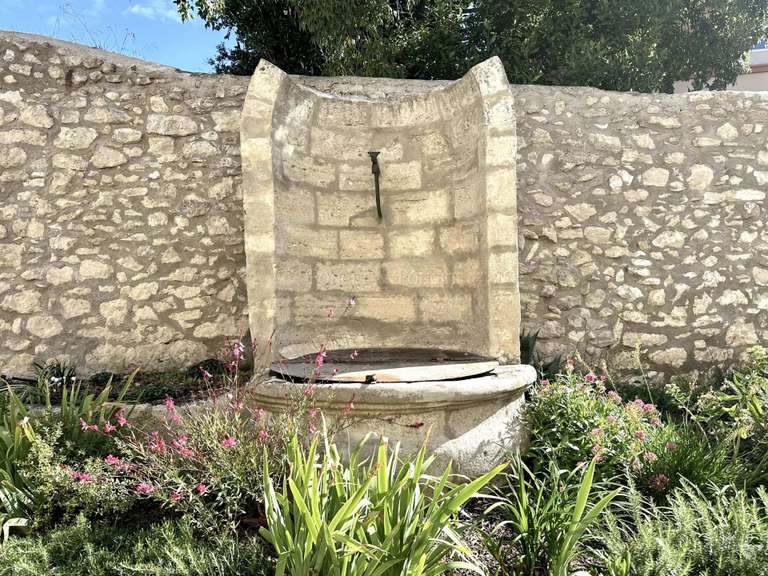 Maison Uzès - 2 chambres - 94m²