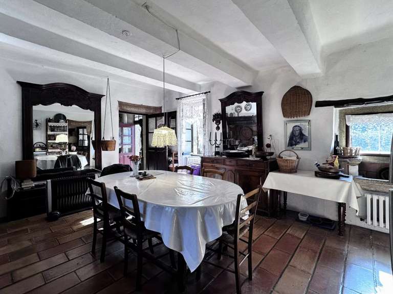 Maison Uzès - 4 chambres - 235m²