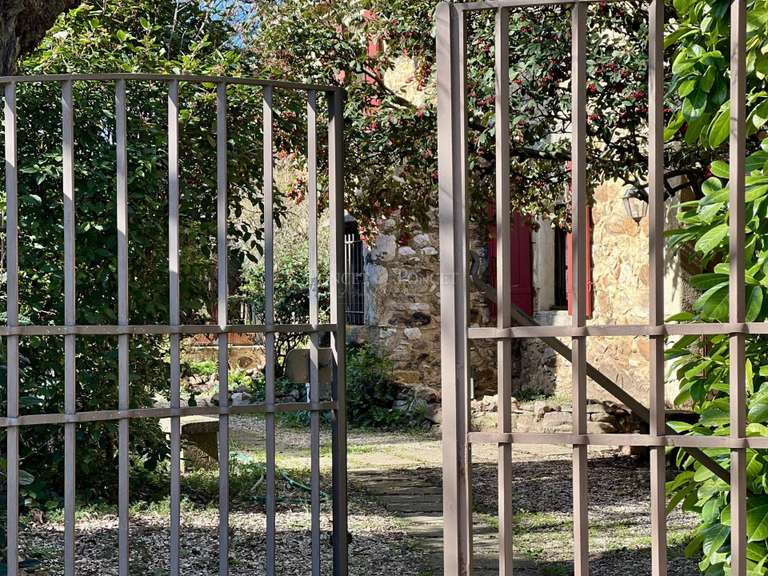 Maison Uzès - 4 chambres - 235m²