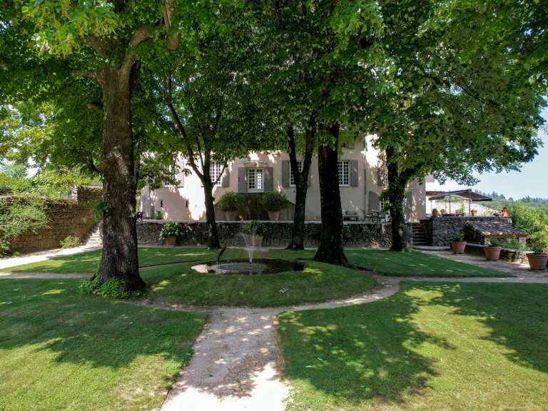 Maison Uzès - 3 chambres - 652m²