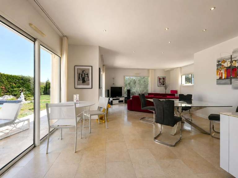 Maison Uzès - 3 chambres - 151m²