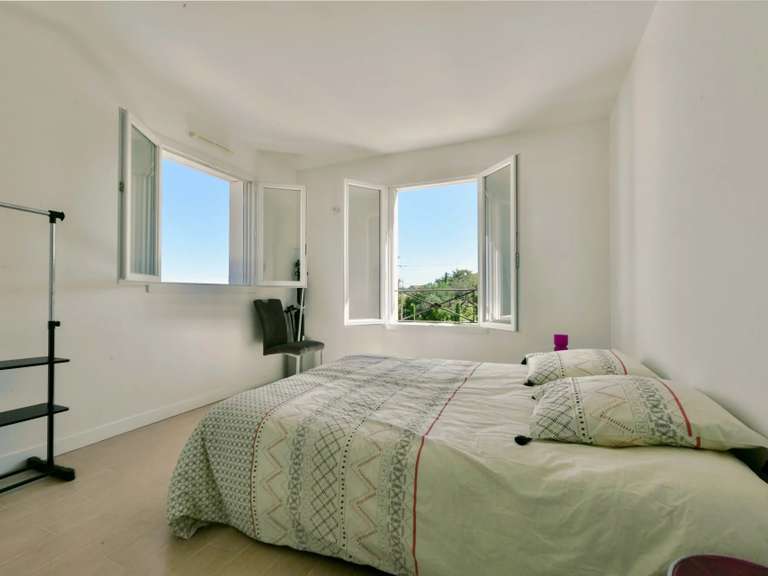 Maison Uzès - 3 chambres - 151m²