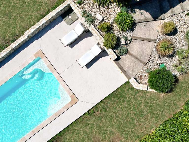 Maison Uzès - 3 chambres - 151m²