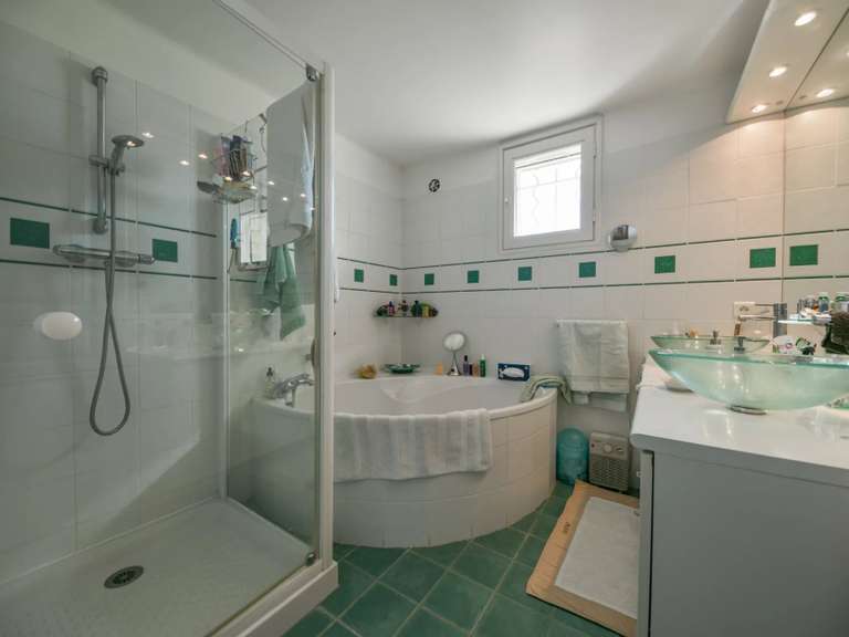 House Uzès - 4 bedrooms - 150m²