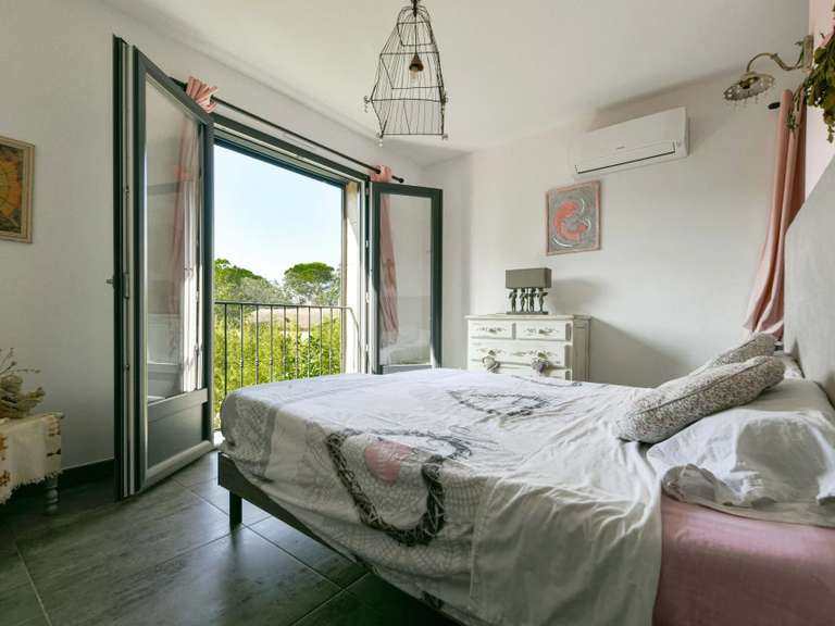 Maison Uzès - 4 chambres - 164m²
