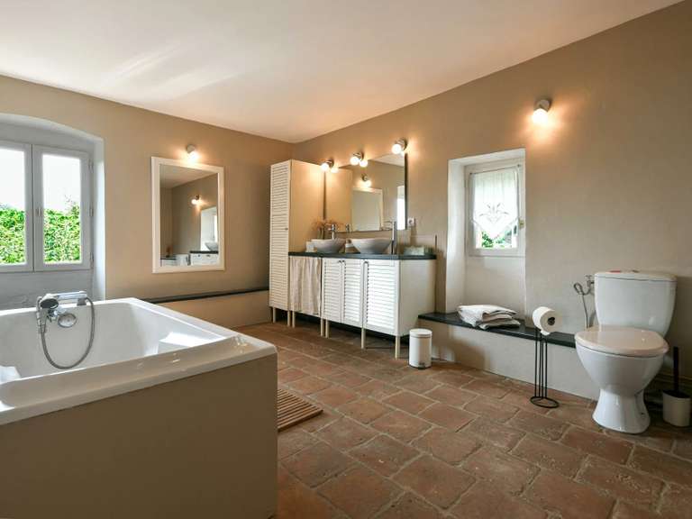 Maison Uzès - 5 chambres - 212m²