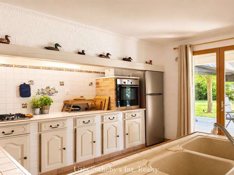 Maison Uzès - 3 chambres - 128m²