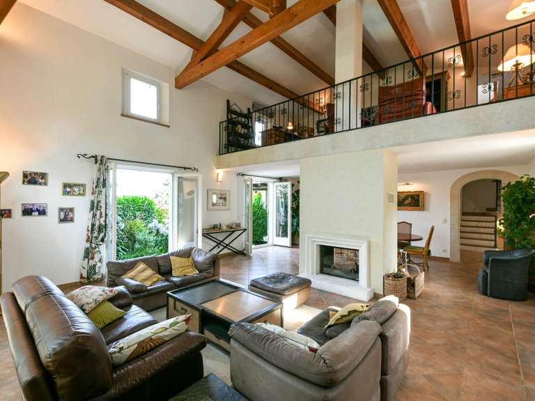Maison Uzès - 3 chambres - 233m²