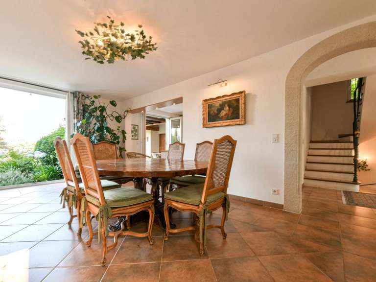 Maison Uzès - 3 chambres - 233m²