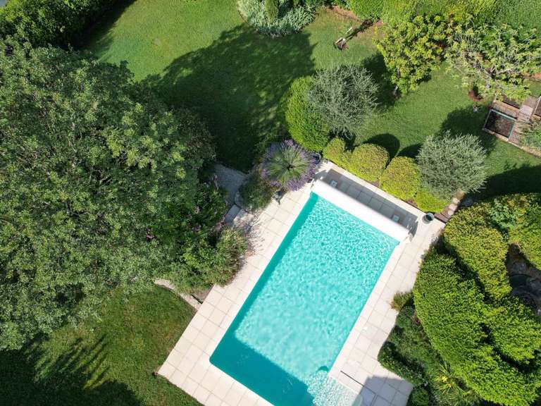 Maison Uzès - 3 chambres - 233m²