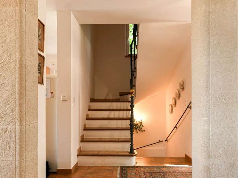 Maison Uzès - 3 chambres - 233m²