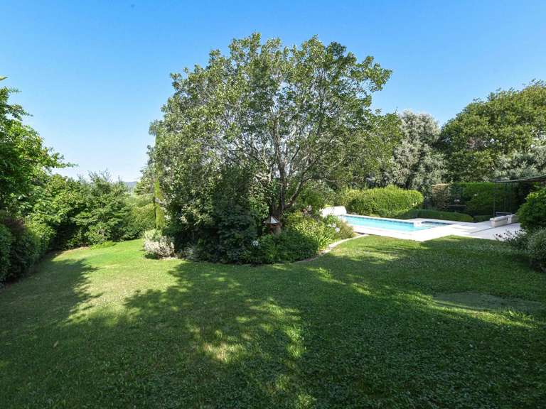Maison Uzès - 3 chambres - 233m²