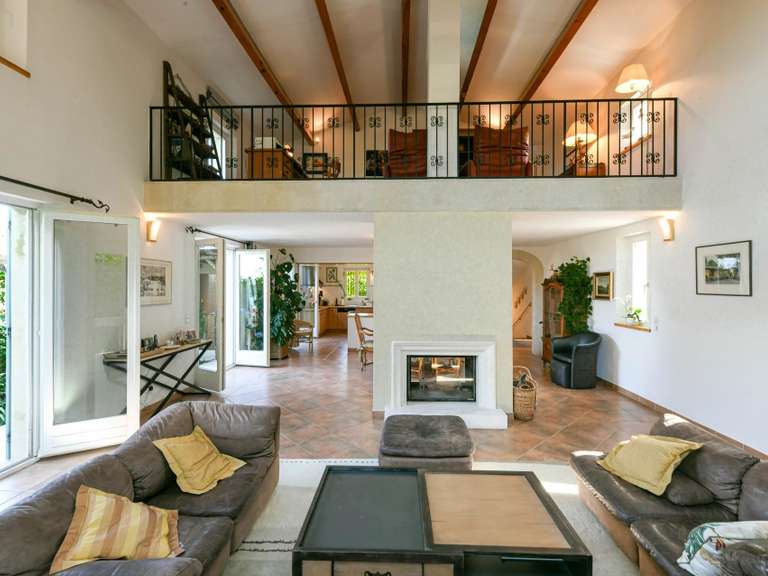 Maison Uzès - 3 chambres - 233m²