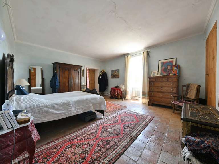 Maison Uzès - 7 chambres - 358m²