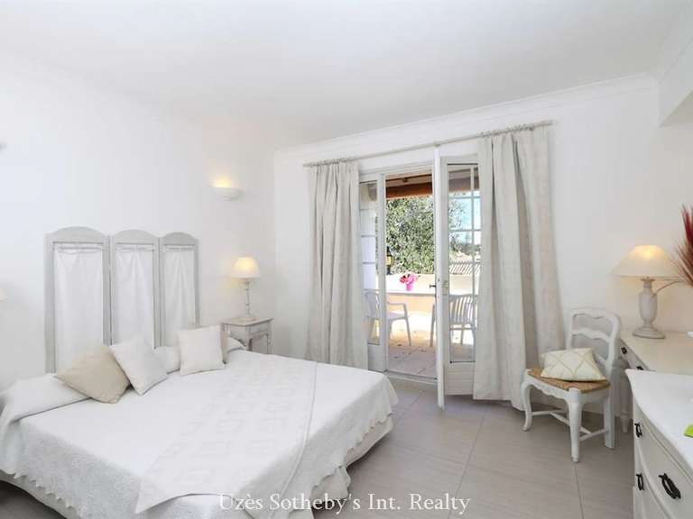 Maison Uzès - 34 chambres - 2500m²