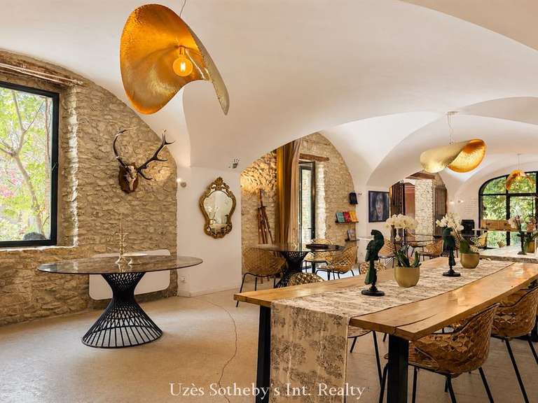 Maison Uzès - 6 chambres - 601m²
