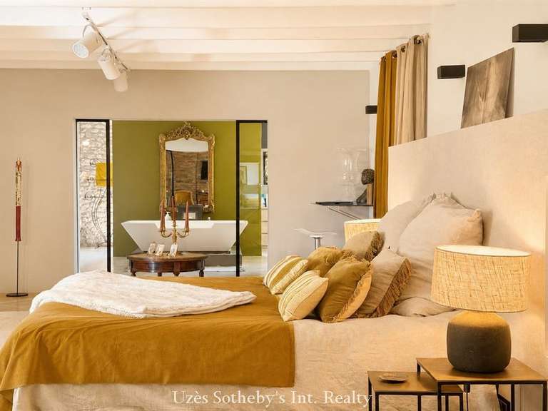 Maison Uzès - 6 chambres - 601m²