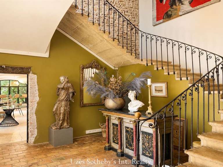 Maison Uzès - 6 chambres - 601m²