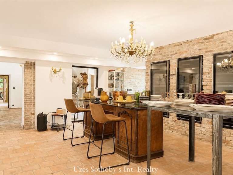 Maison Uzès - 6 chambres - 601m²
