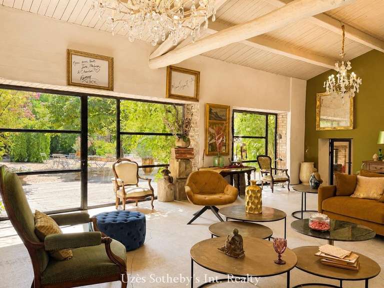 Maison Uzès - 6 chambres - 601m²