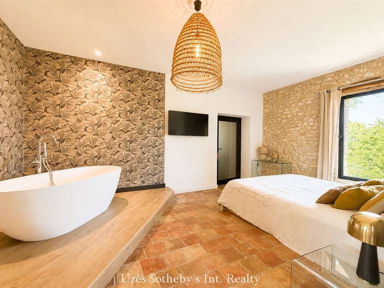 Maison Uzès - 6 chambres - 601m²