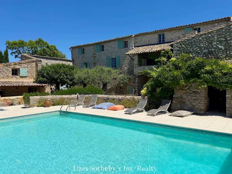 Maison Uzès - 6 chambres - 201m²