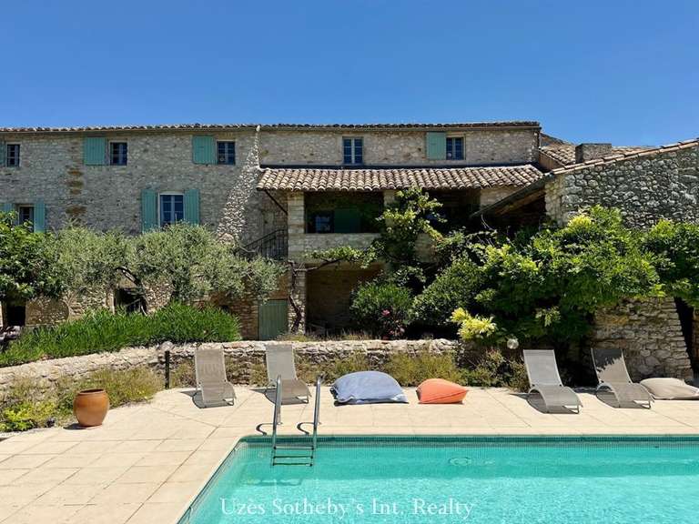 Maison Uzès - 6 chambres - 201m²