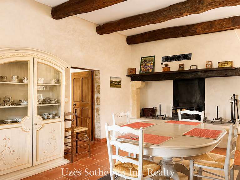 Maison Uzès - 6 chambres - 201m²