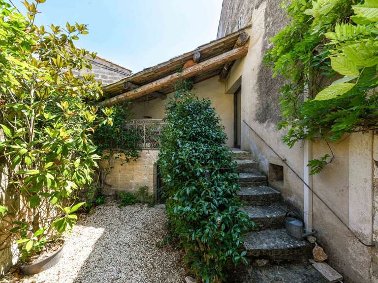 Maison Uzès - 2 chambres - 190m²