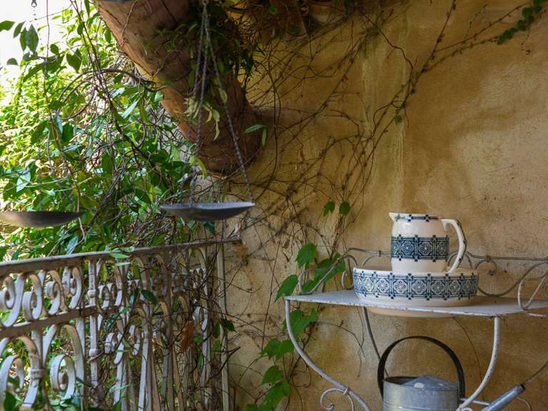 Maison Uzès - 2 chambres - 190m²