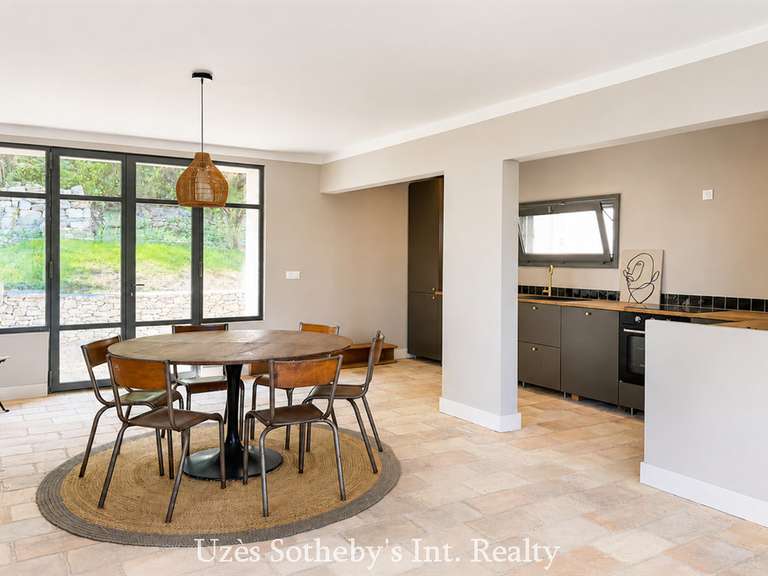 Maison Uzès - 4 chambres - 96m²