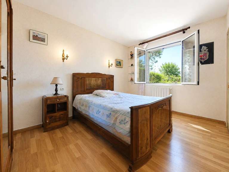 Maison Uzès - 4 chambres - 146m²