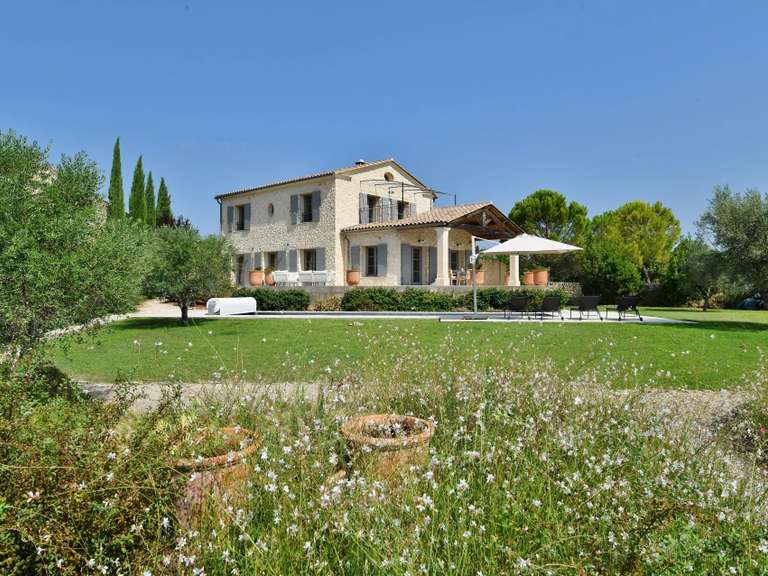 Maison Uzès - 4 chambres - 203m²