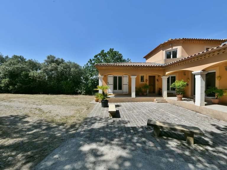 Maison Uzès - 2 chambres - 118m²