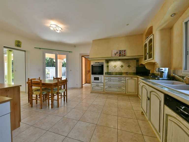 Maison Uzès - 2 chambres - 118m²