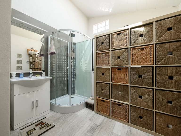 Maison Uzès - 3 chambres - 265m²
