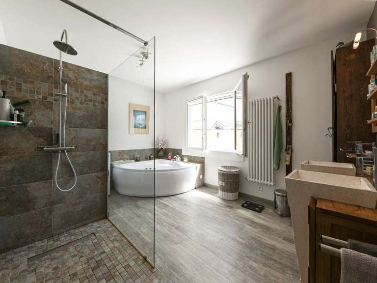 Maison Uzès - 3 chambres - 265m²