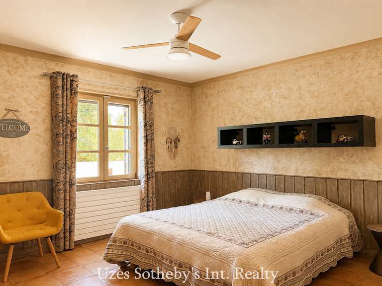 Maison Uzès - 5 chambres - 340m²