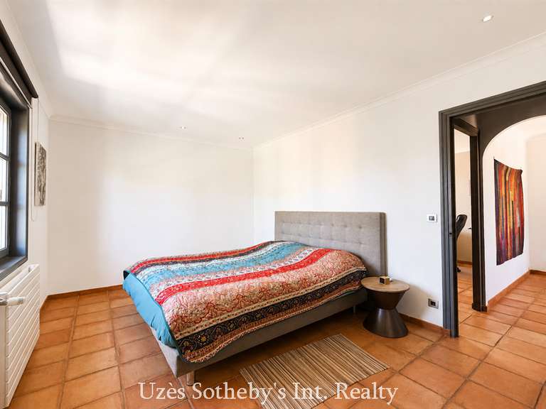 Maison Uzès - 5 chambres - 340m²