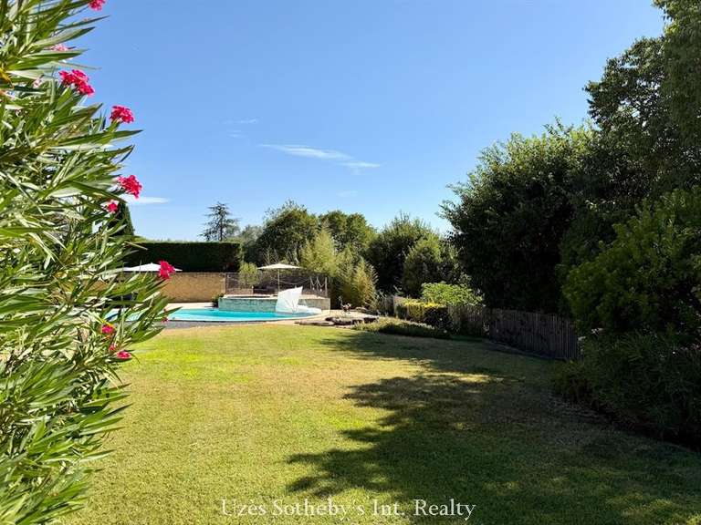Maison Uzès - 5 chambres - 340m²