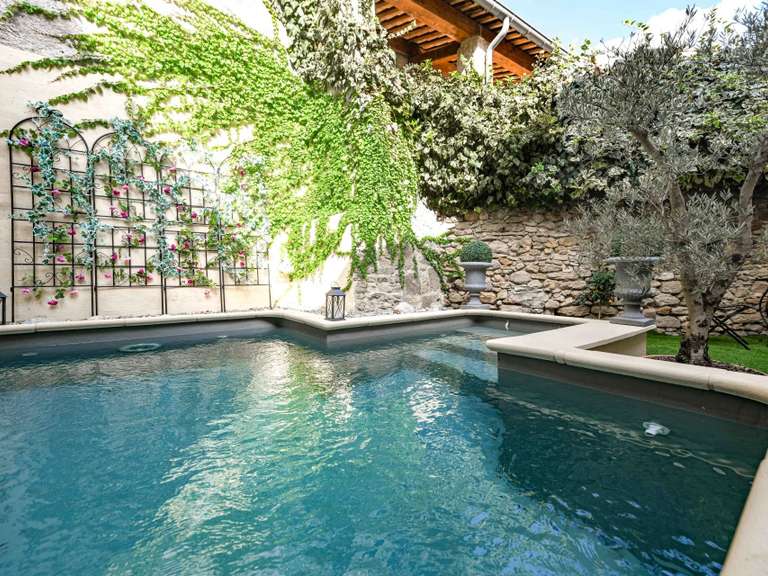 Maison Uzès - 3 chambres - 210m²